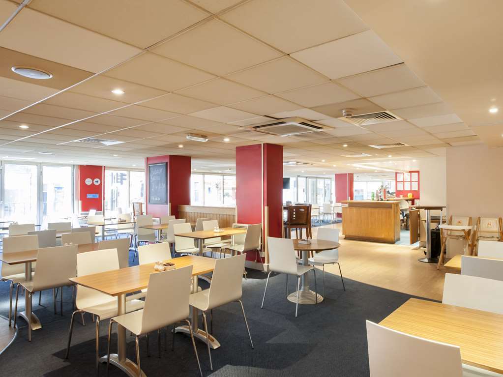 Travelodge Kings Cross Royal Scot London Restaurant photo