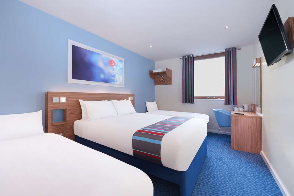 Travelodge Kings Cross Royal Scot London Room photo